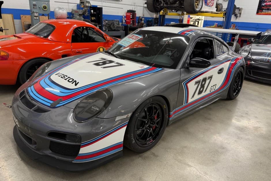 2011 Porsche 997 911 (Non-Turbo/GT2/GT3) sold for $46,500