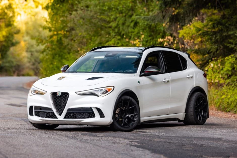 2020 Alfa Romeo Stelvio sold for $48,500