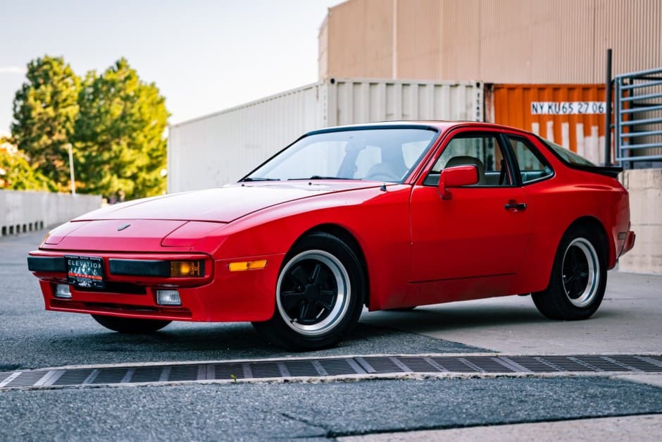 1983 Porsche 944 sold for $17,500