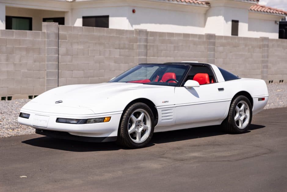 1994 Chevrolet Corvette C4 ZR-1 sold for $45,250