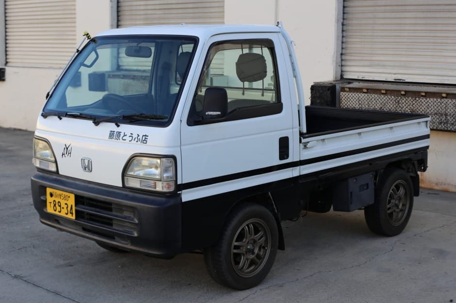 1999 Honda Acty sold for $6,800