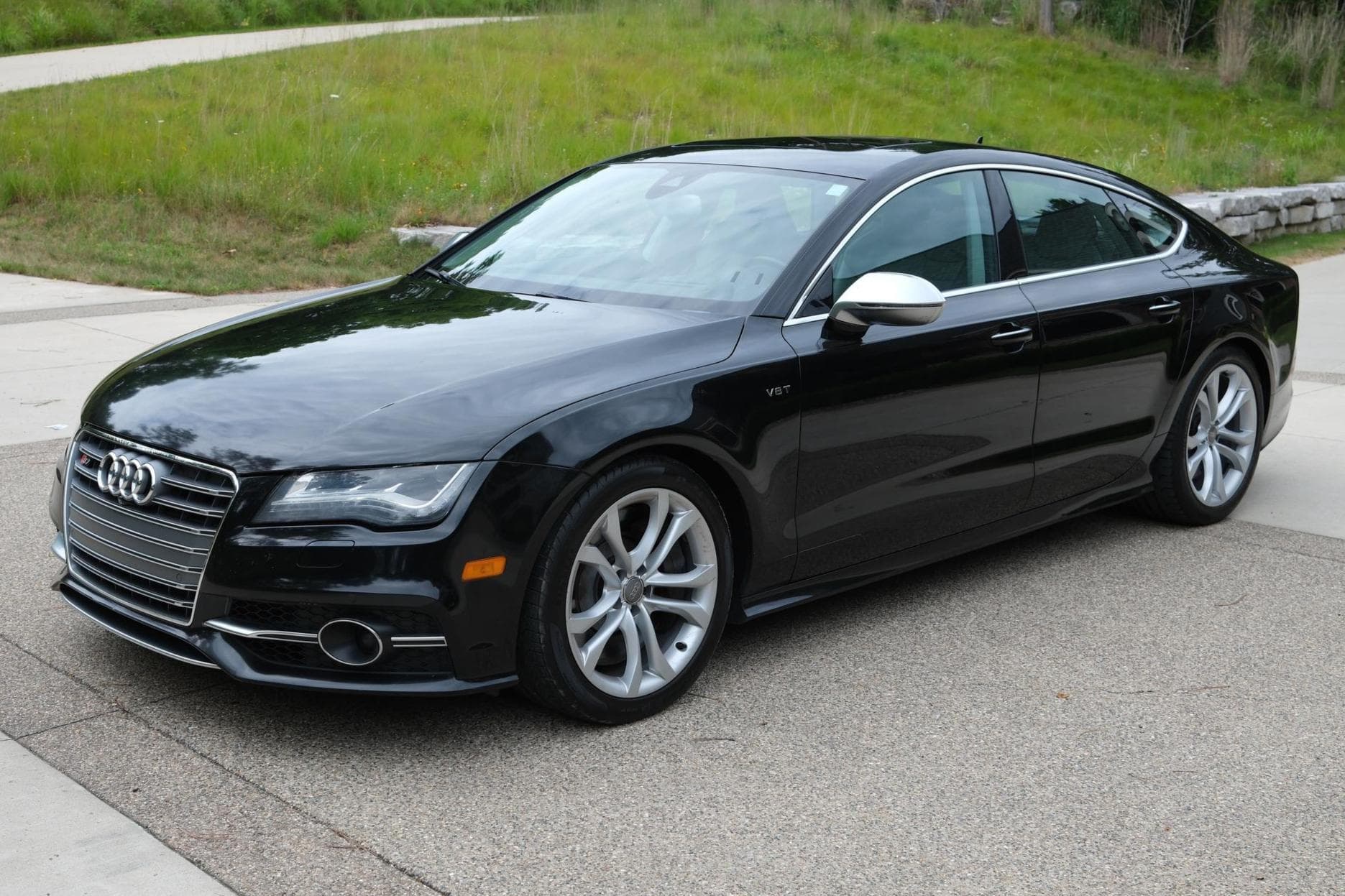 2013 Audi S7 sold for $12,600