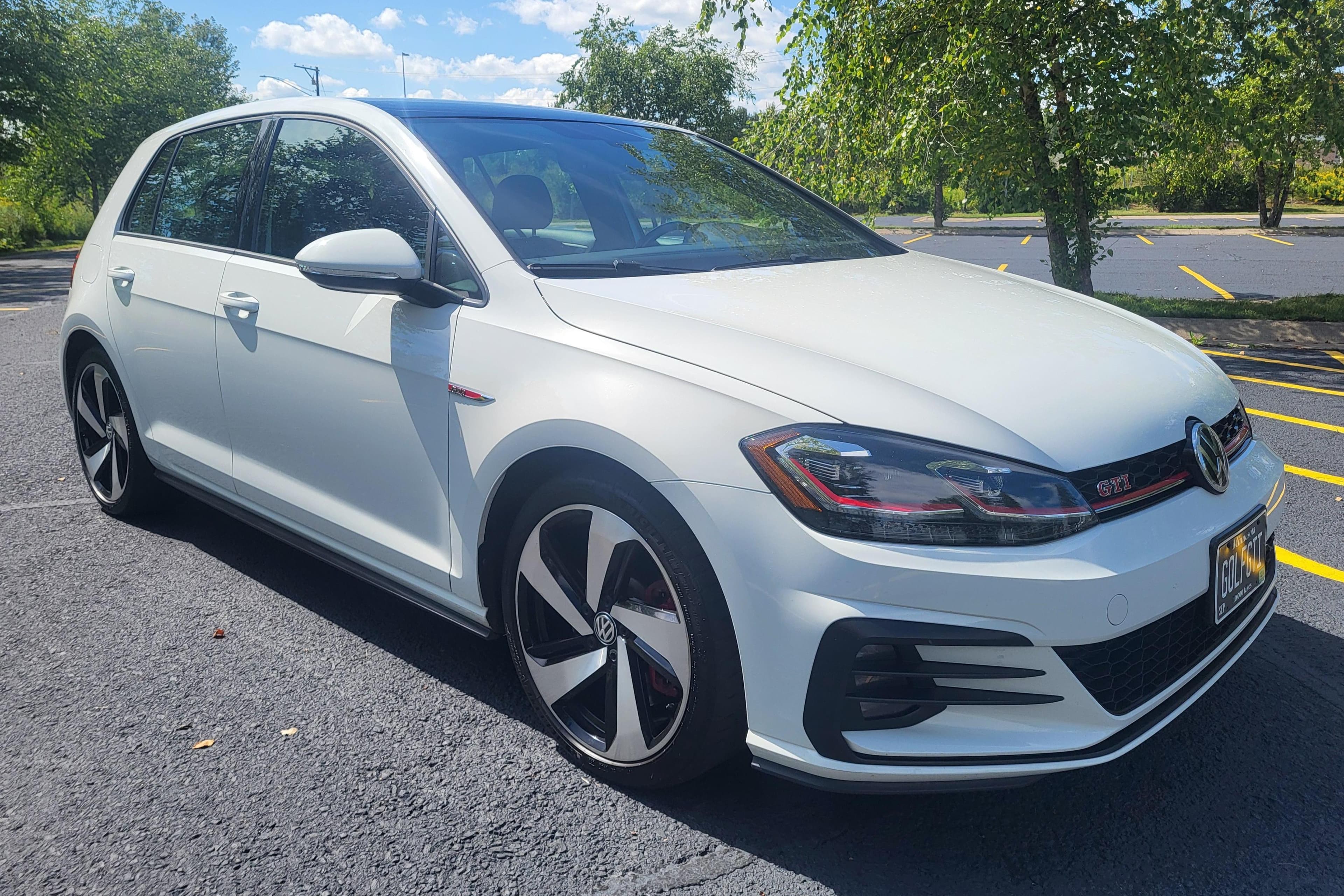 2019 Volkswagen Mk7 GTI sold for $15,000
