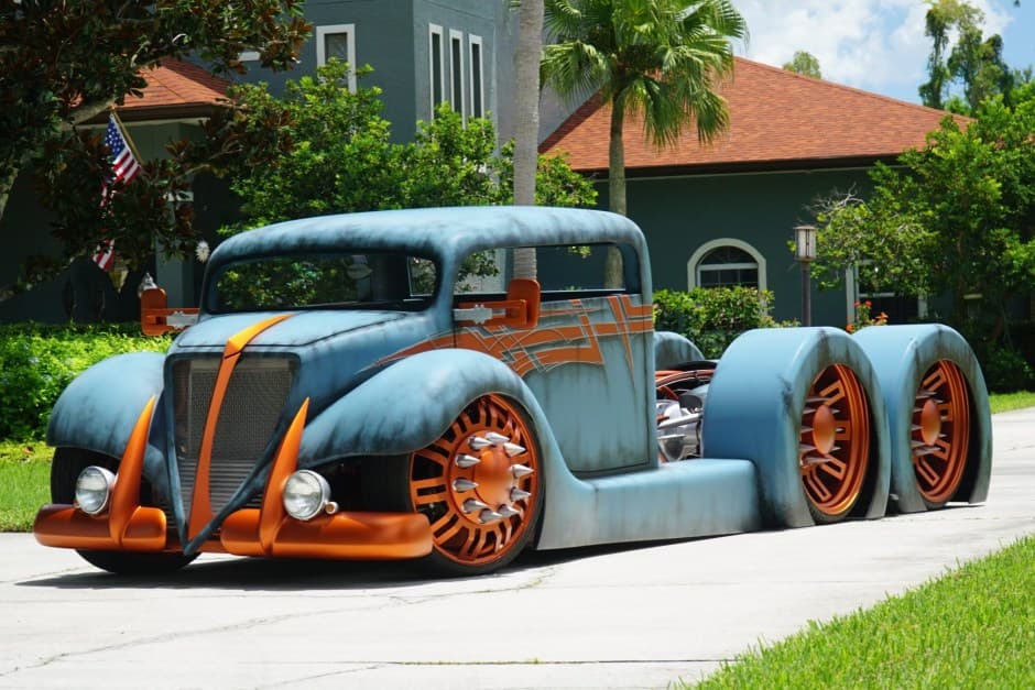 0 Dodge Ram (1981-1993) sold for $137,000