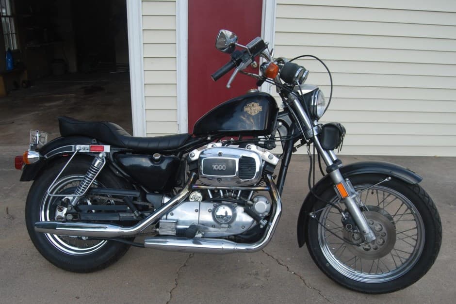 1982 Harley-Davidson Sportster sold for $2,301