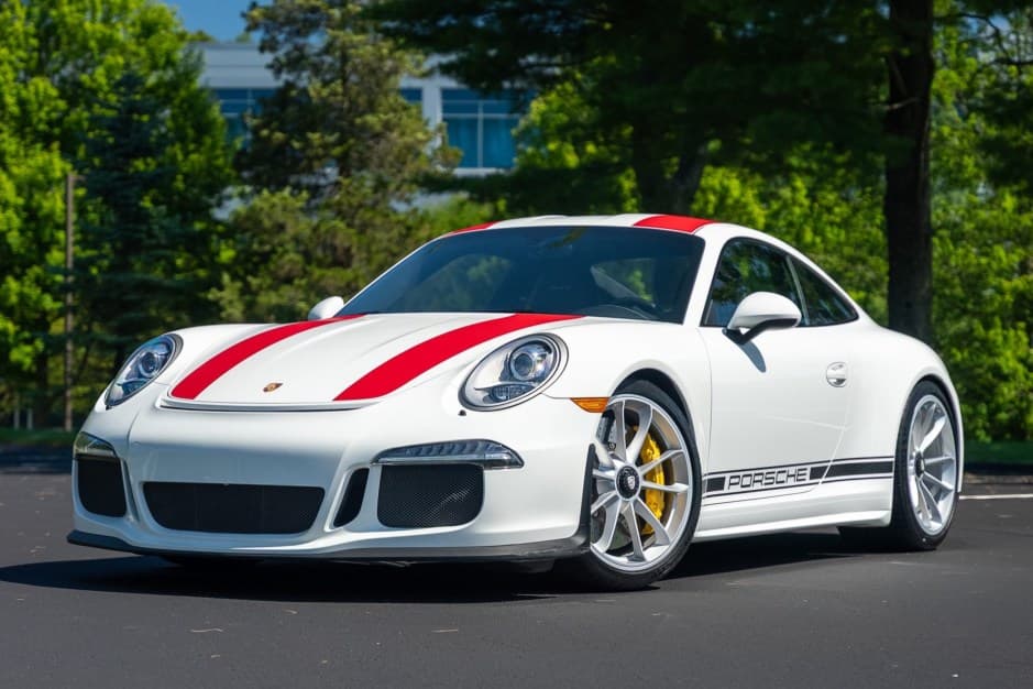 2016 Porsche 991 911 (Non-Turbo/GT2/GT3) sold for $480,000