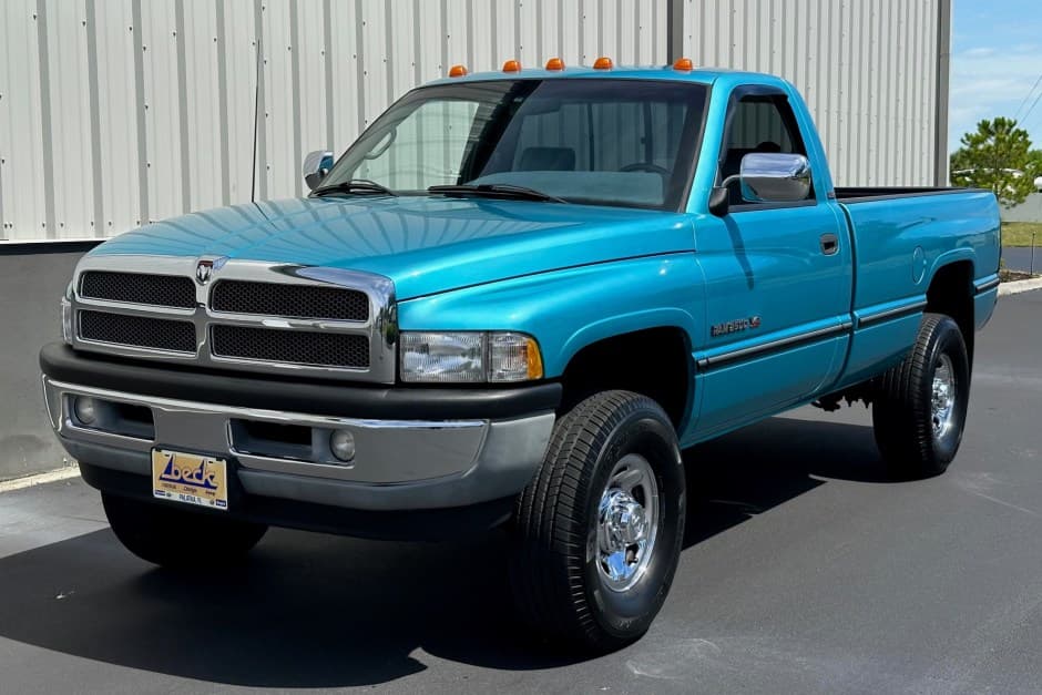 1996 Dodge Ram HD (1994-2002) sold for $18,250