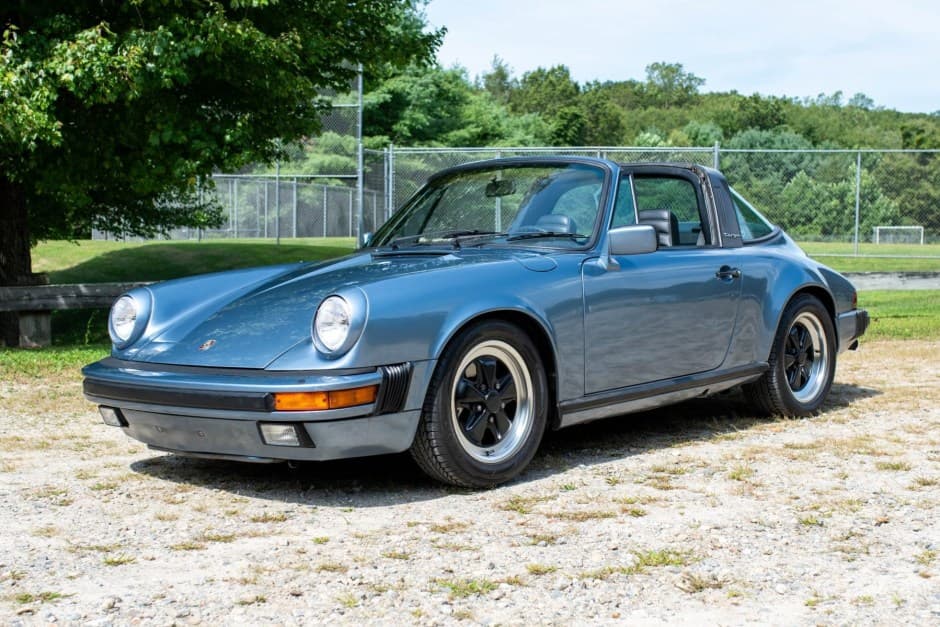 1984 Porsche 911 Carrera 3.2 sold for $42,000