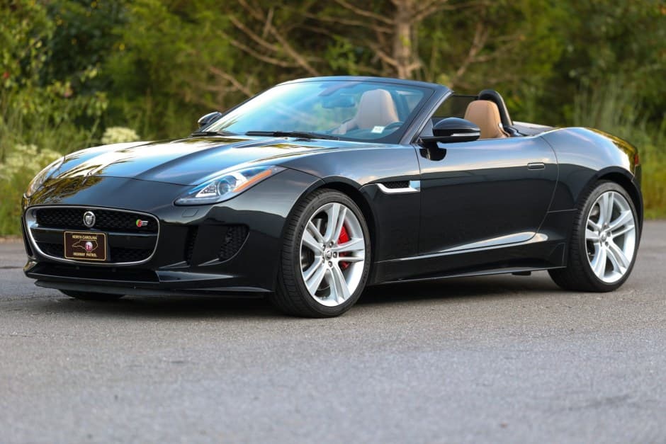 2014 Jaguar F-Type sold for $32,000