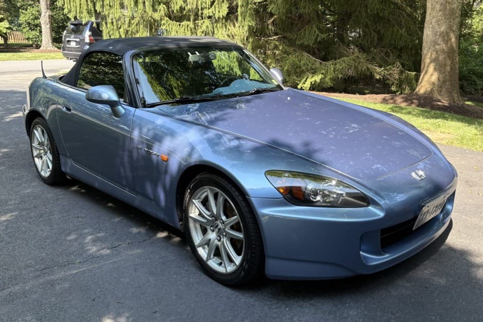 2005 Honda AP2 S2000 sold for $26,000