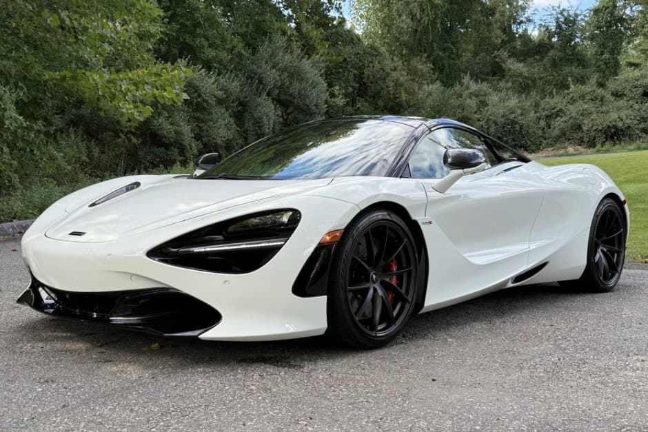 2021 McLaren Super Series sold for $266,000