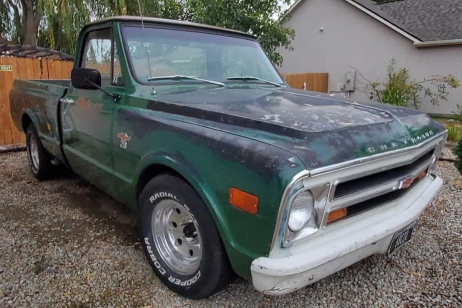 1968 Chevrolet C/K (1967-1972) sold for $8,400