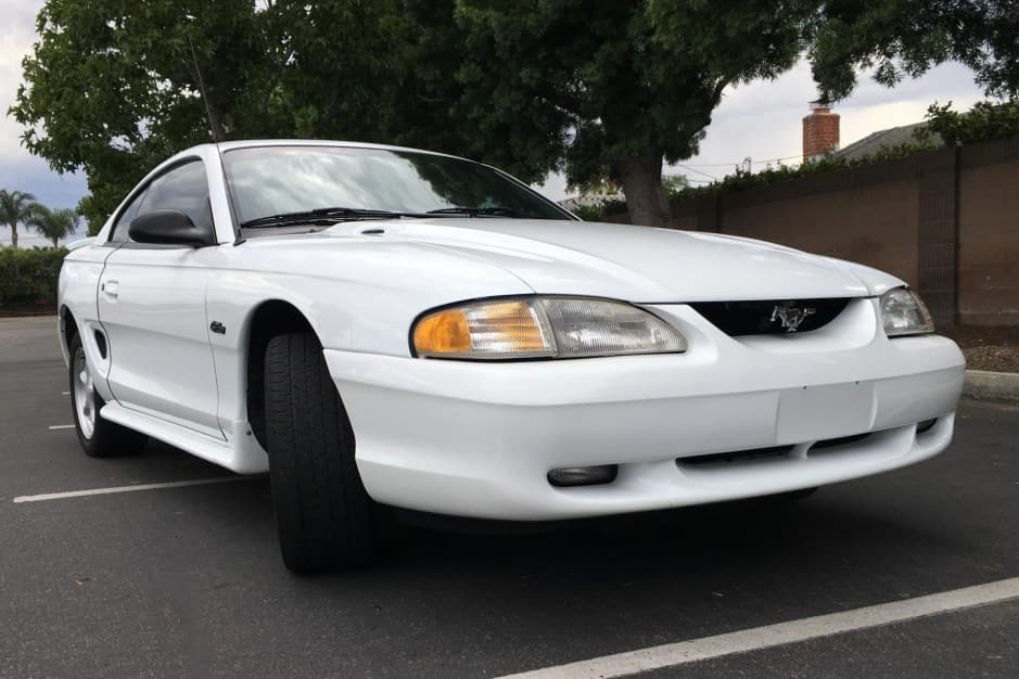 1997 Ford Mustang SN95 1994-2004 sold for $8,800