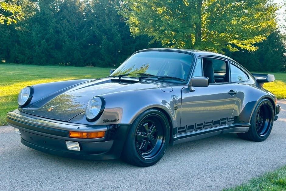 1986 Porsche 911 Carrera 3.2 sold for $143,000