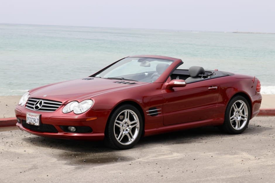 2006 Mercedes-Benz R230 SL sold for $16,000