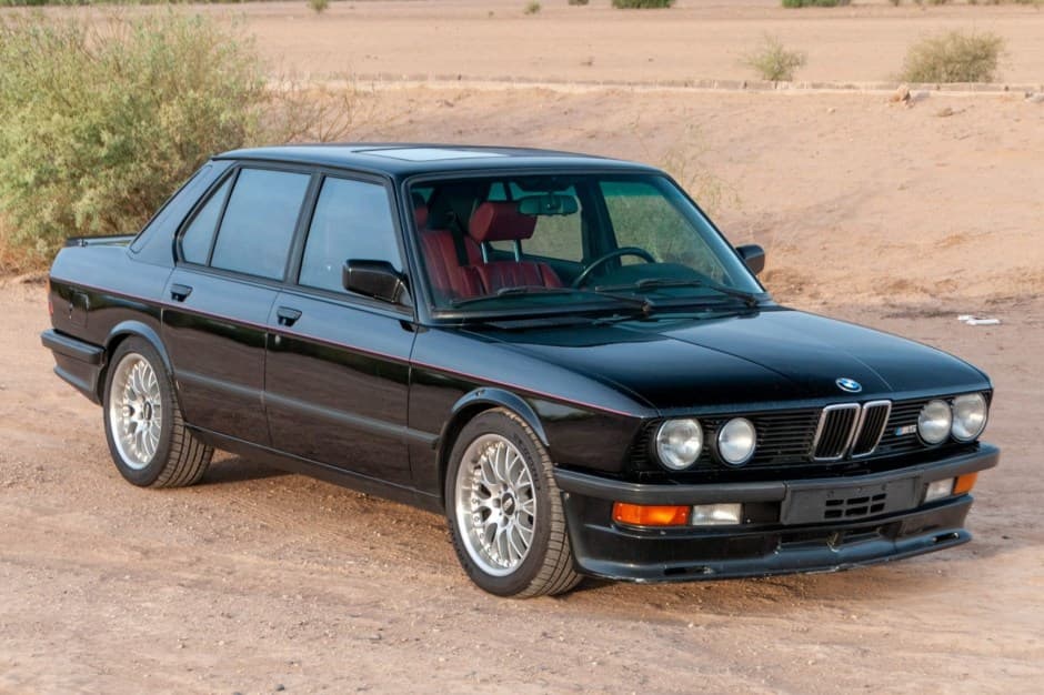 1988 BMW E28 M5 sold for $39,500