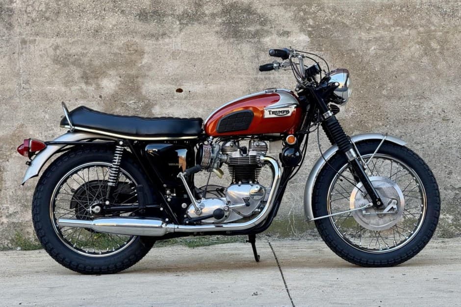 1969 Triumph Bonneville T120 sold for $15,000
