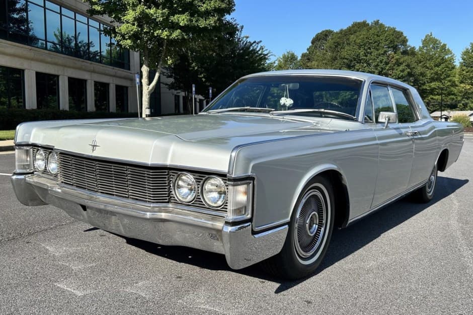 1968 Lincoln Continental (1961-1969) sold for $42,000