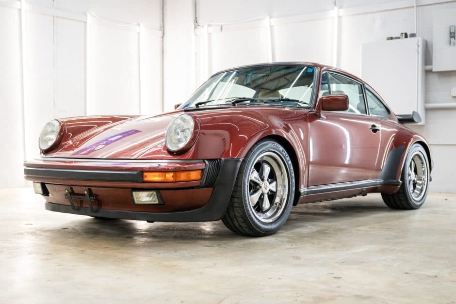 1986 Porsche 930 Turbo sold for $146,000