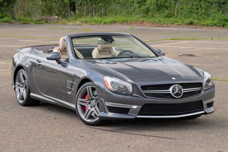 2013 Mercedes-Benz R231 SL sold for $52,000