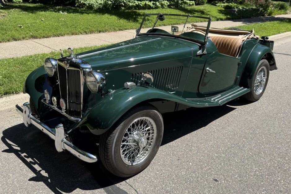 1951 MG TD sold for $20,100