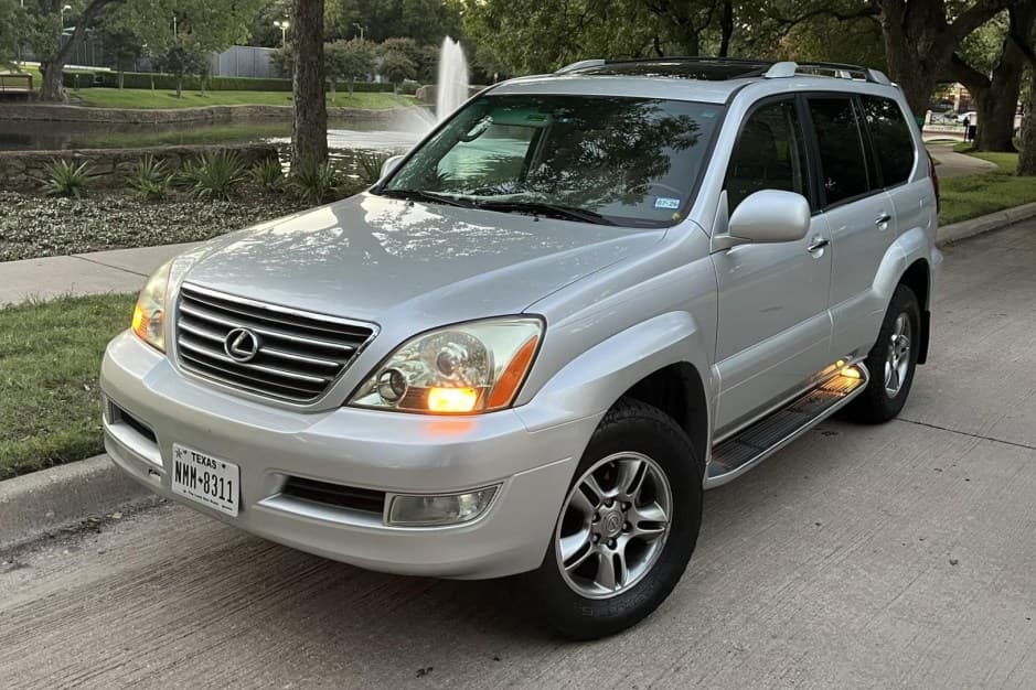 2008 Lexus GX sold for $10,250