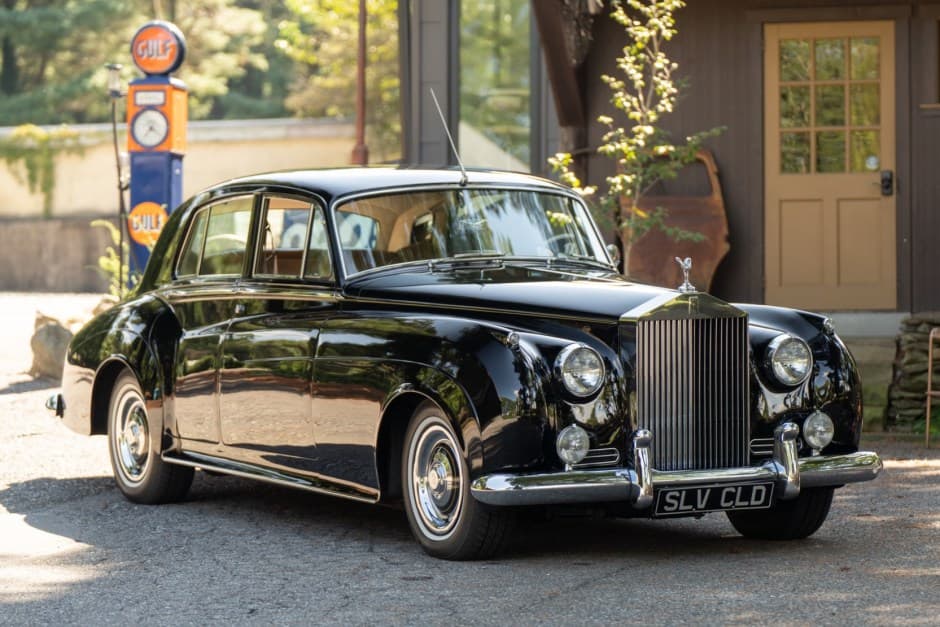 1961 Rolls-Royce Silver Cloud & Phantom V sold for $31,250