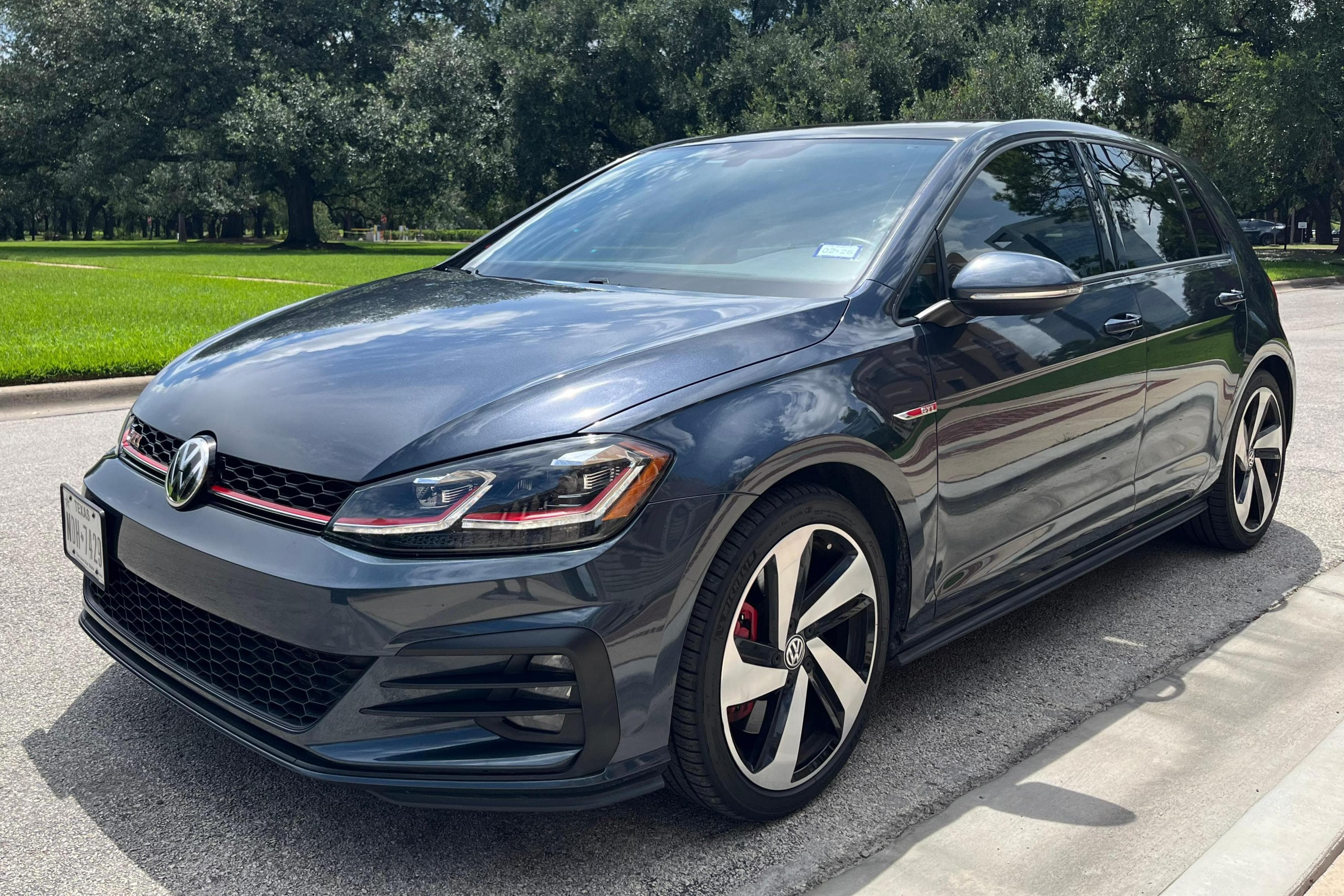 2019 Volkswagen Mk7 GTI sold for $23,250