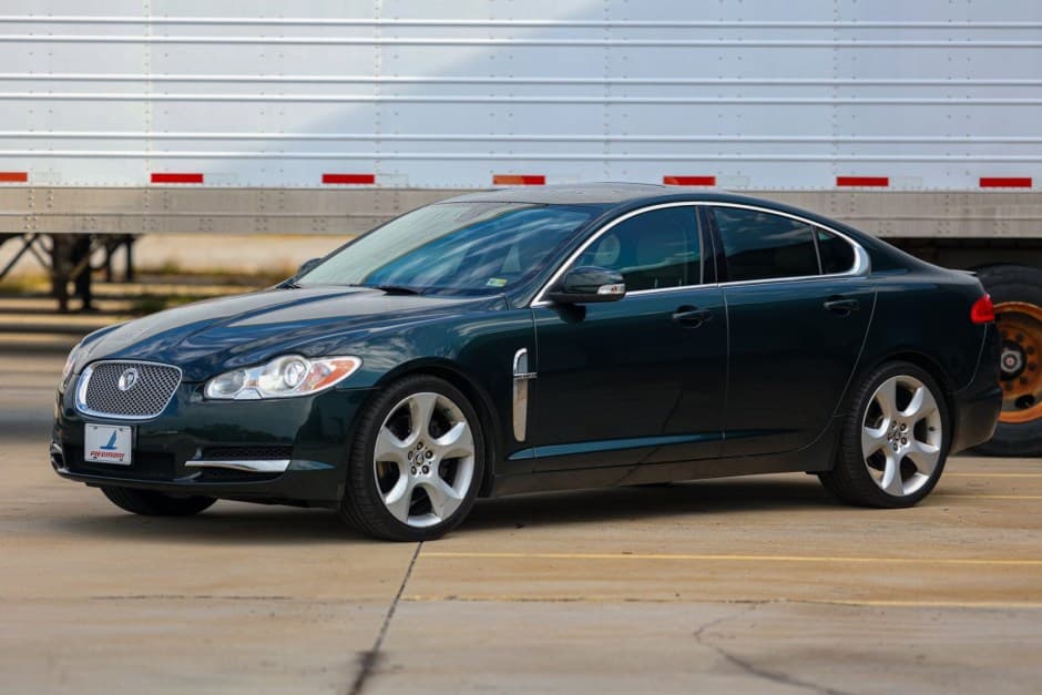 2009 Jaguar XF sold for $7,900
