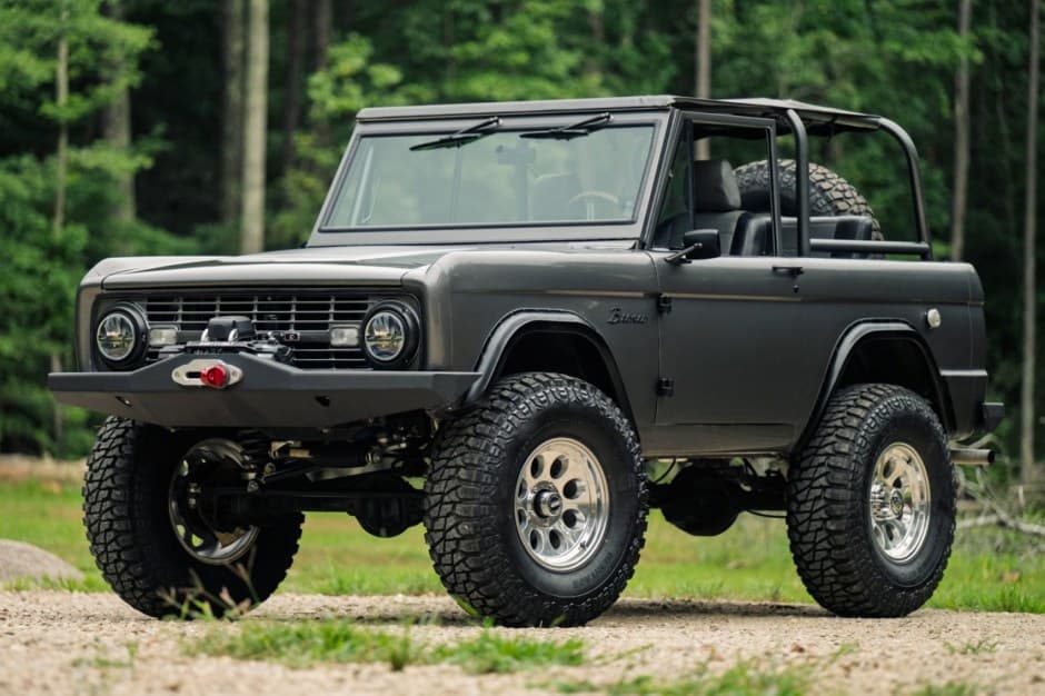 1966 Ford Bronco U13/U14/U15 1966-1977 sold for $77,500