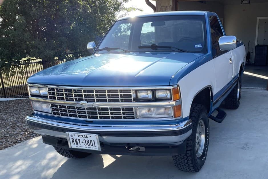 1989 Chevrolet C/K GMT400 (1988-2002) sold for $23,250