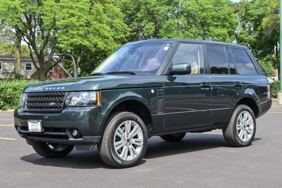 2012 Land Rover Range Rover L322 sold for $30,250