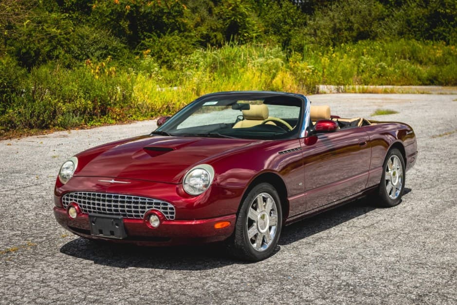 2004 Ford Thunderbird (2002-2005) sold for $19,500