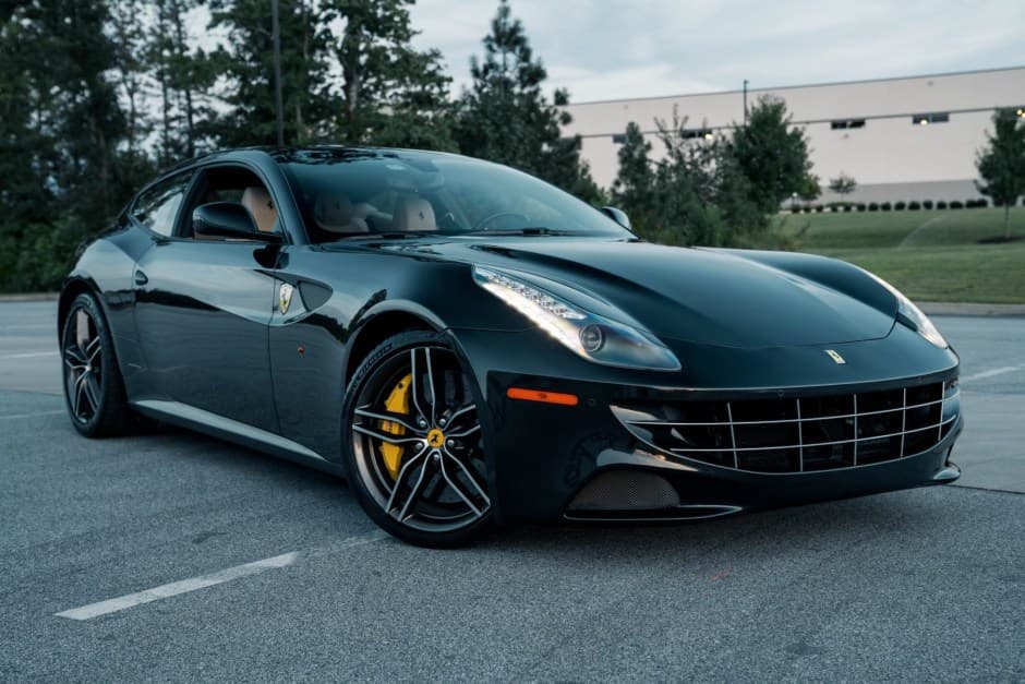 2014 Ferrari FF sold for $148,333