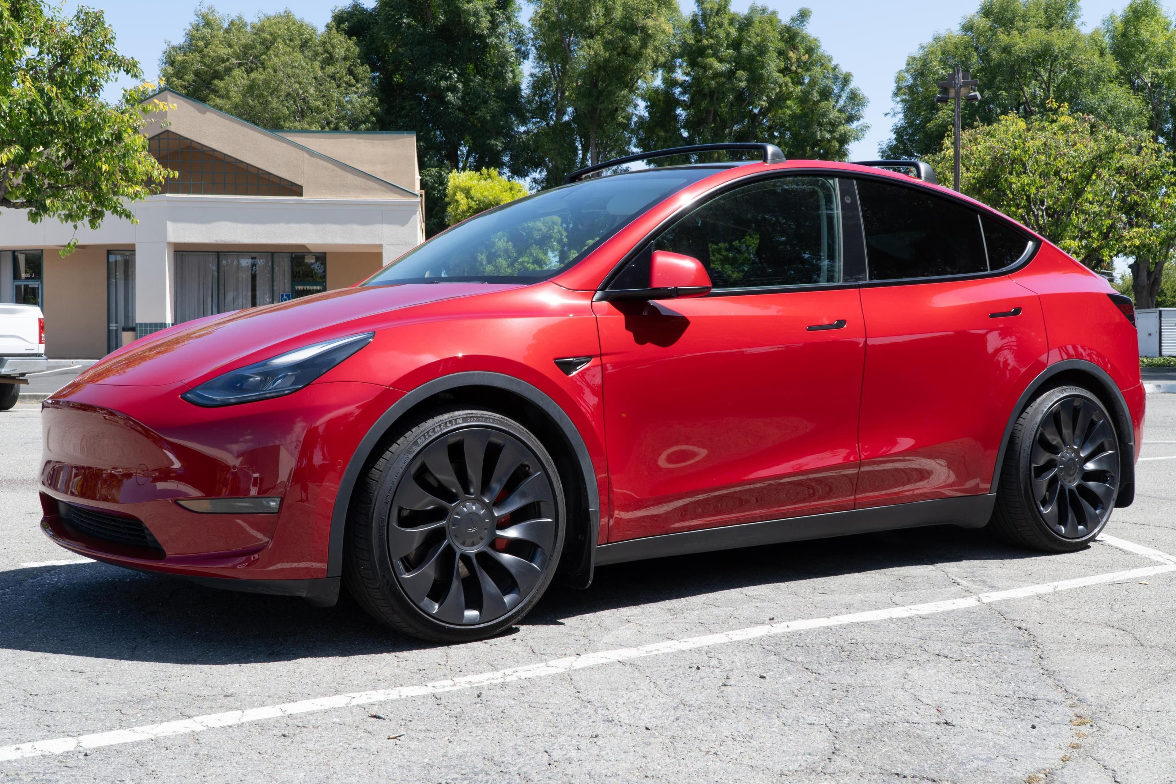2022 Tesla Model Y sold for $26,916