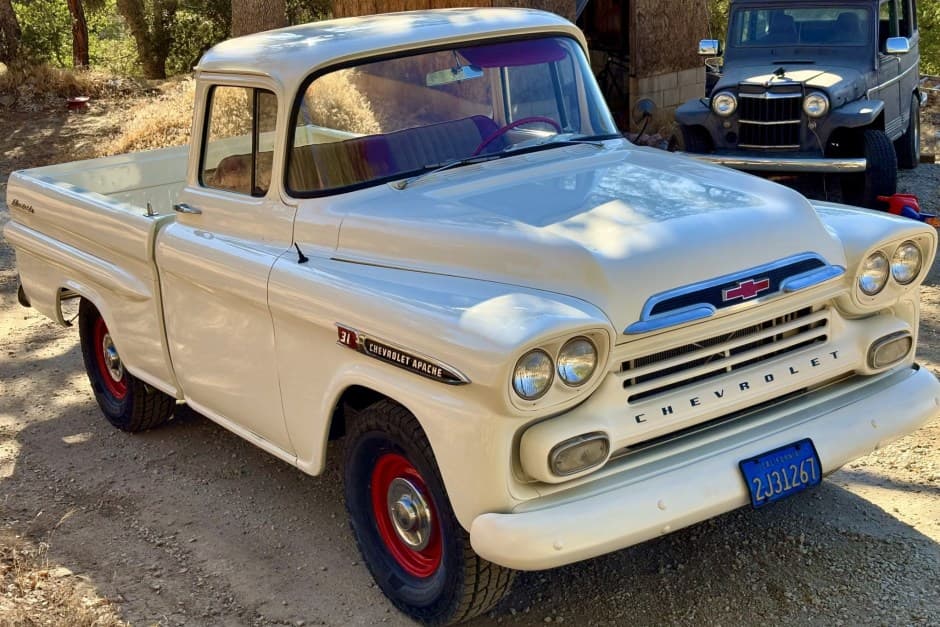 1959 Chevrolet Task Force Pickup (1955-1959) sold for $29,000