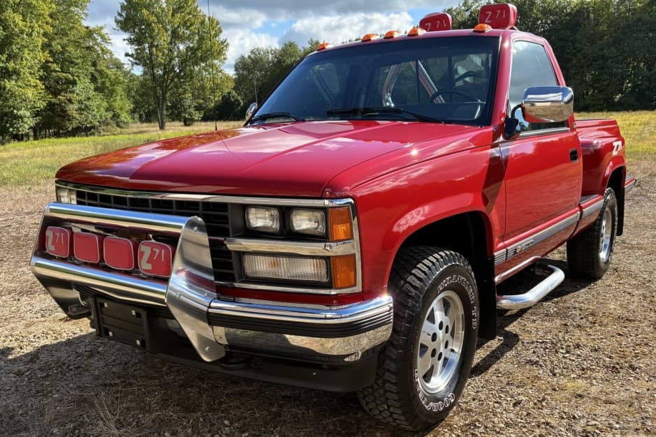 1989 Chevrolet C/K GMT400 (1988-2002) sold for $41,000