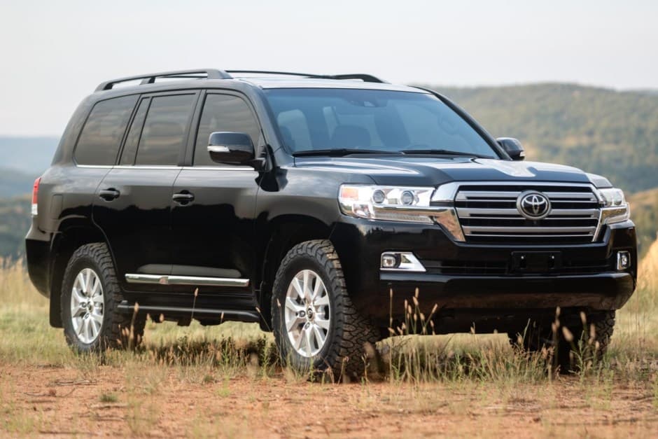 2018 Toyota Land Cruiser 200-Series sold for $70,615