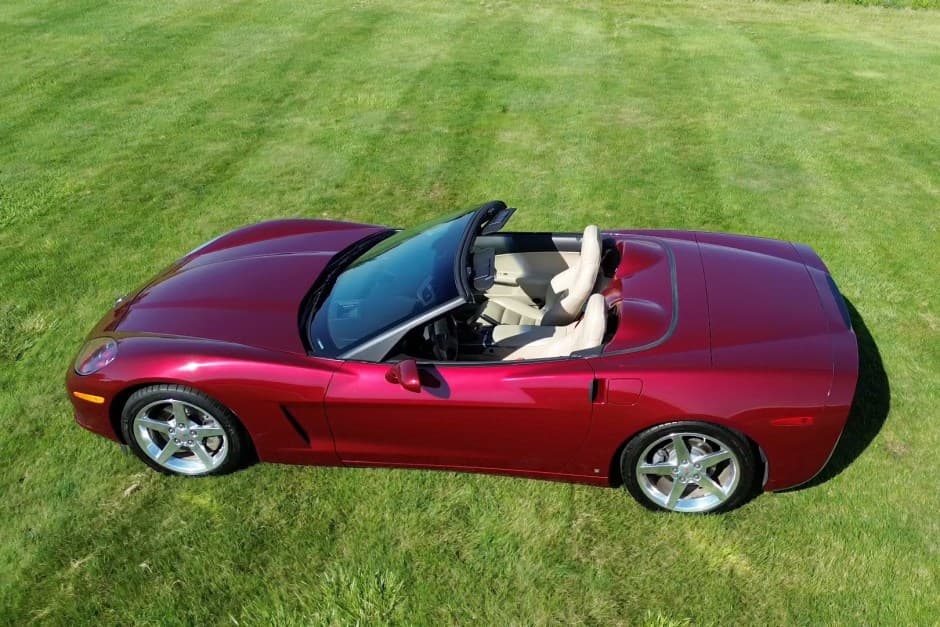 2006 Chevrolet Corvette C6 sold for $21,750