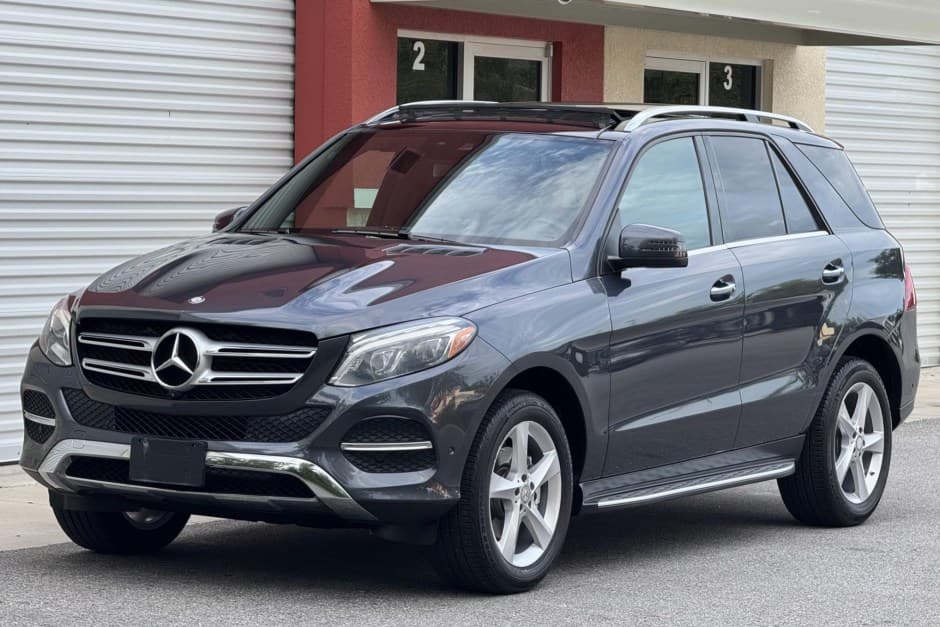 2016 Mercedes-Benz M-Class & GLE-Class sold for $15,250