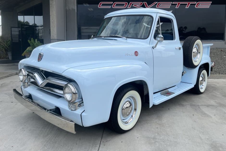 1955 Ford F-Series 1953-1956 sold for $28,755