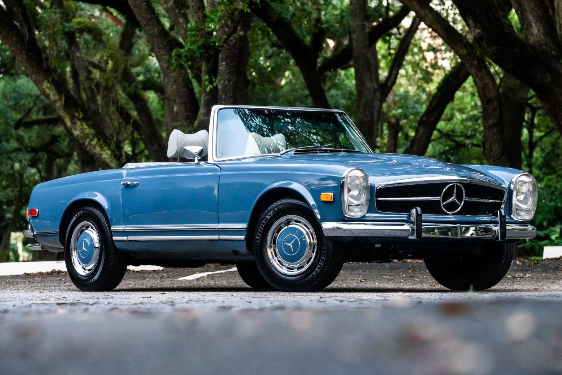 1970 Mercedes-Benz W113 SL sold for $87,500