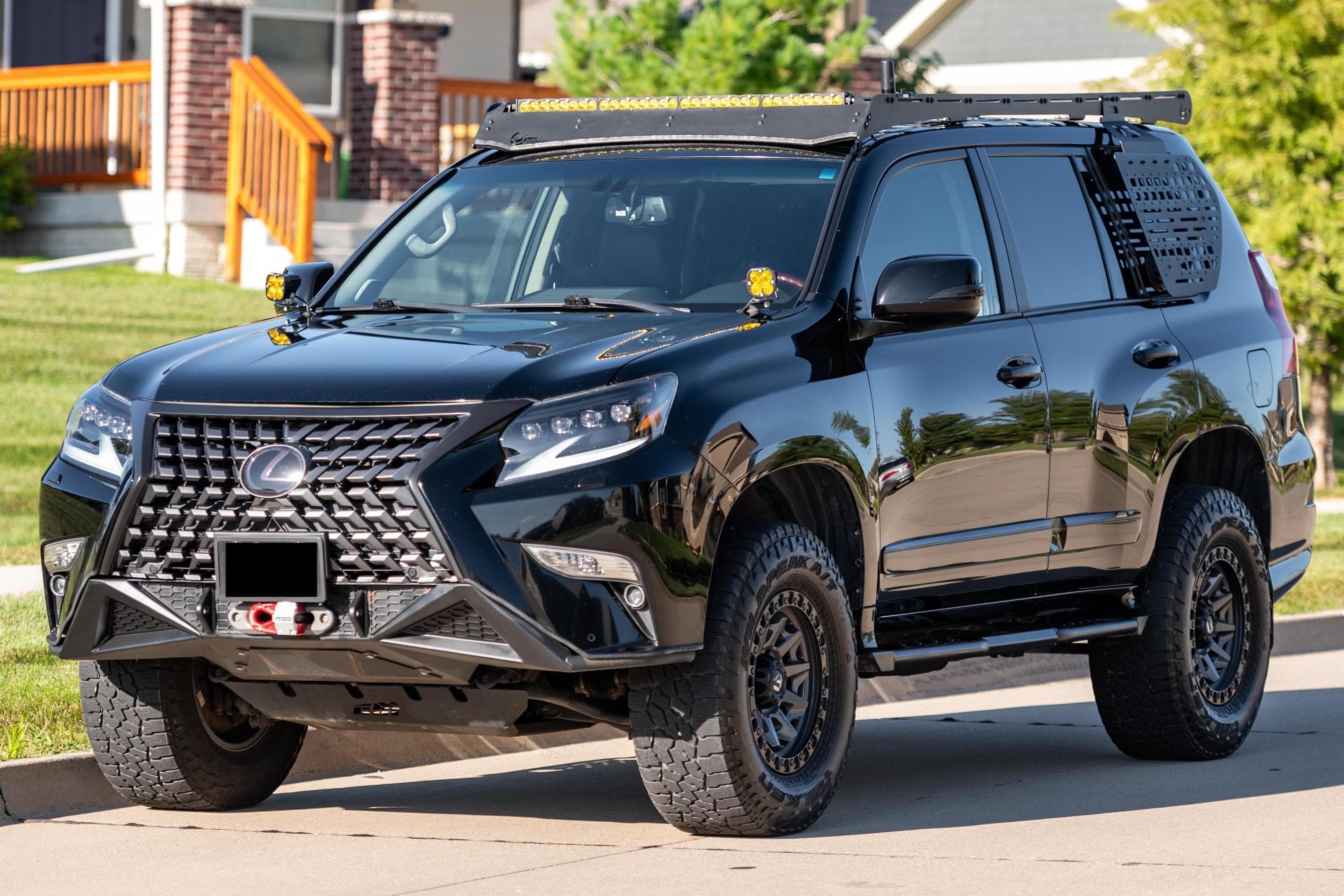 2014 Lexus GX sold for $29,750