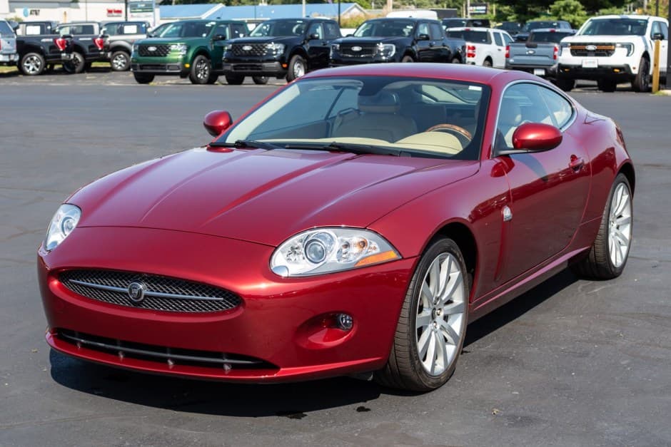 2007 Jaguar XK sold for $15,250