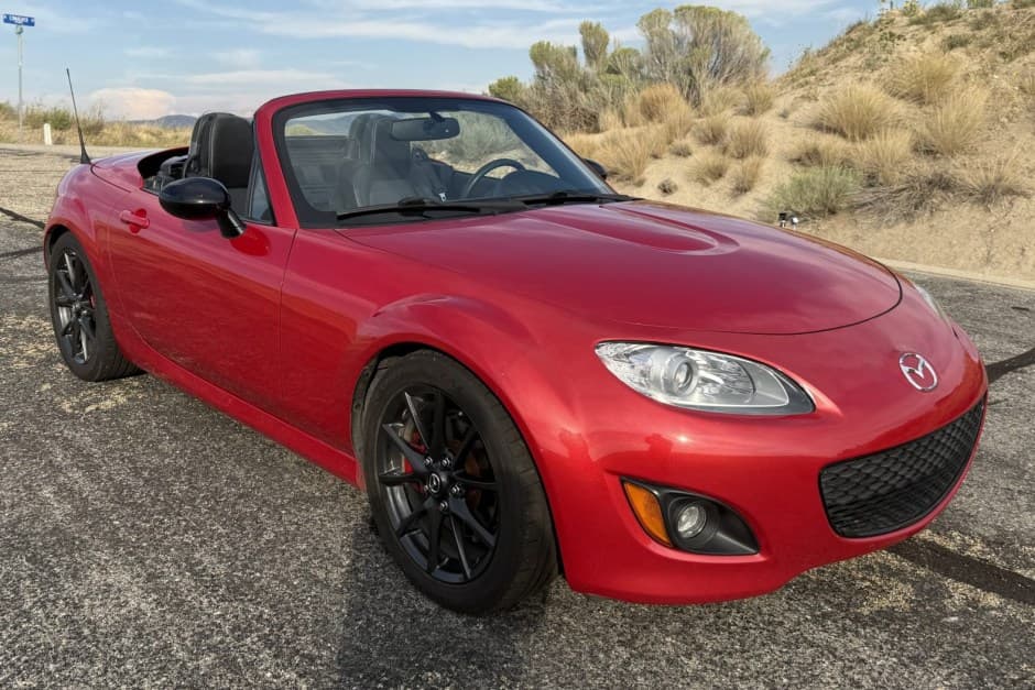 2012 Mazda NC MX-5 Miata sold for $13,750