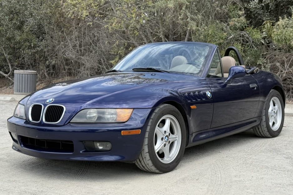 1998 BMW Z3 sold for $3,200