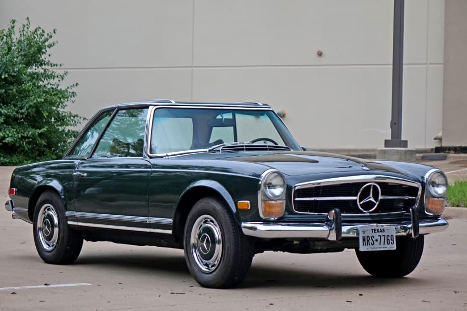 1969 Mercedes-Benz W113 SL sold for $114,000