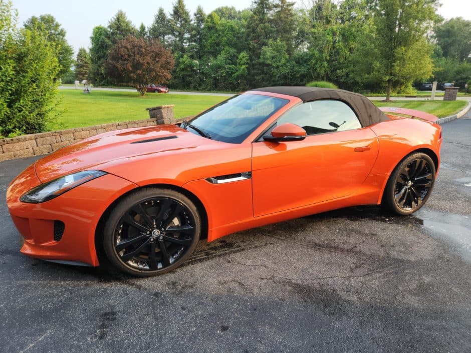 2014 Jaguar F-Type sold for $20,250