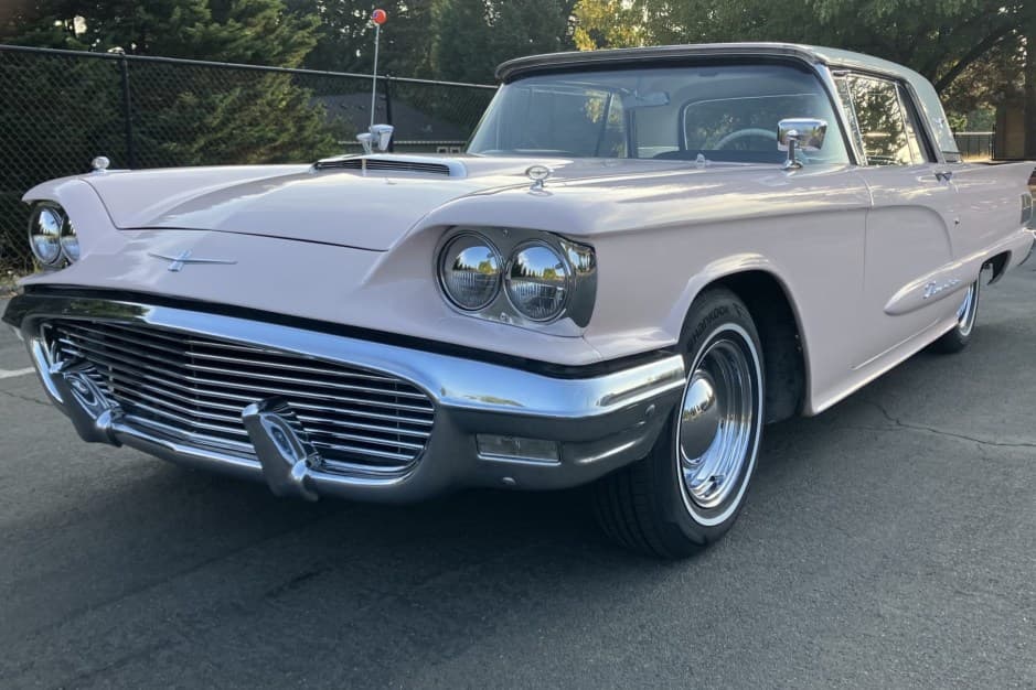 1960 Ford Thunderbird (1958-1960) sold for $13,250