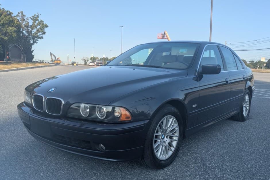 2003 BMW E39 5-Series sold for $8,200